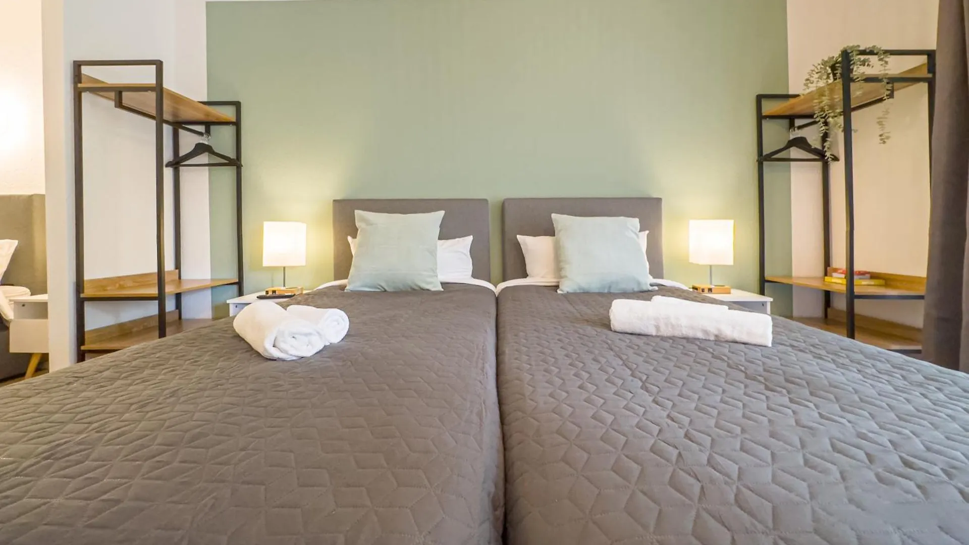 Immostay S#6 - Ferienwohnung, Wifi & Free Parking Naehe Mercedes Benz Bremen