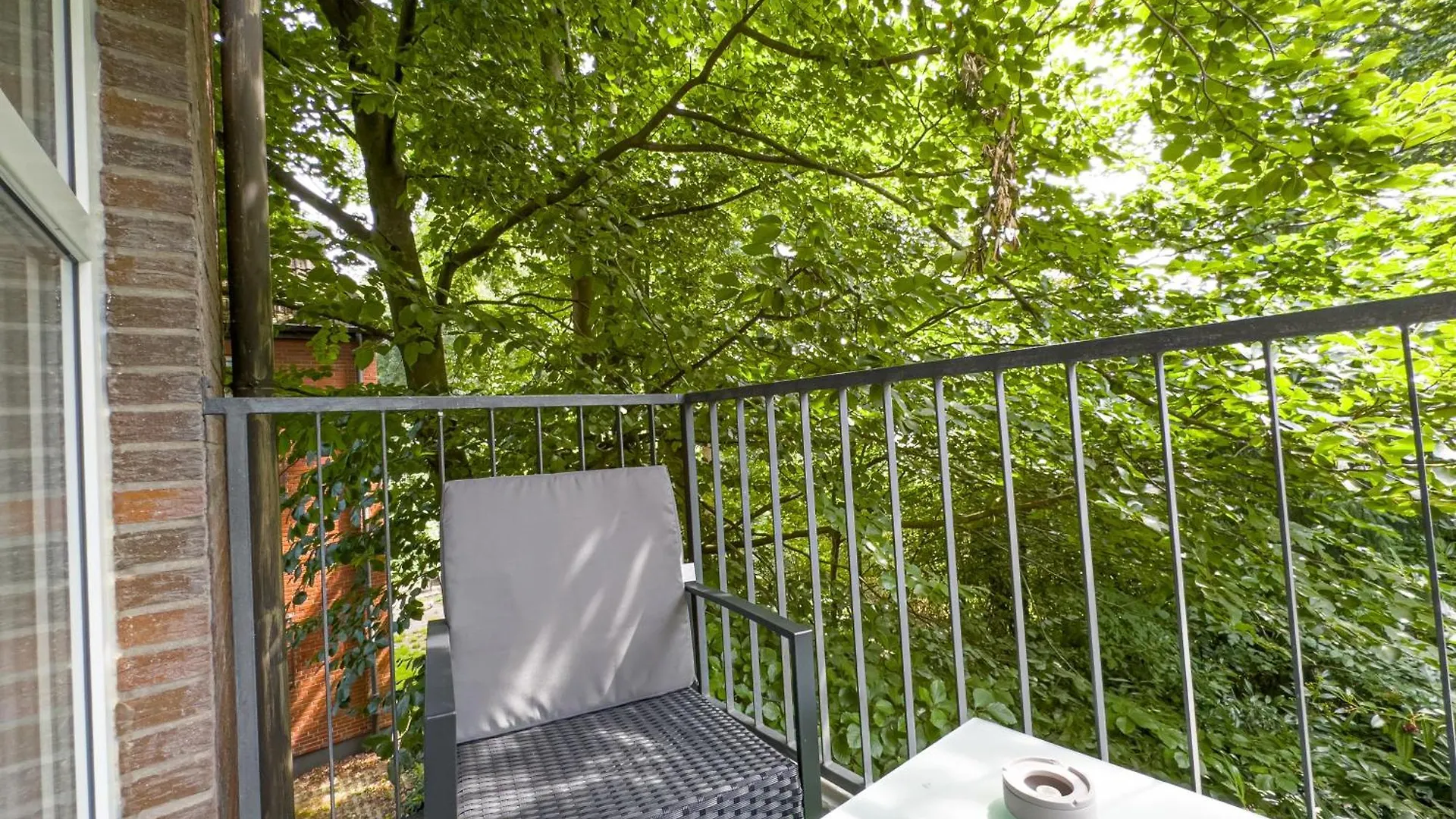 Immostay S#6 - Ferienwohnung, Wifi & Free Parking Naehe Mercedes Benz Bremen Germany