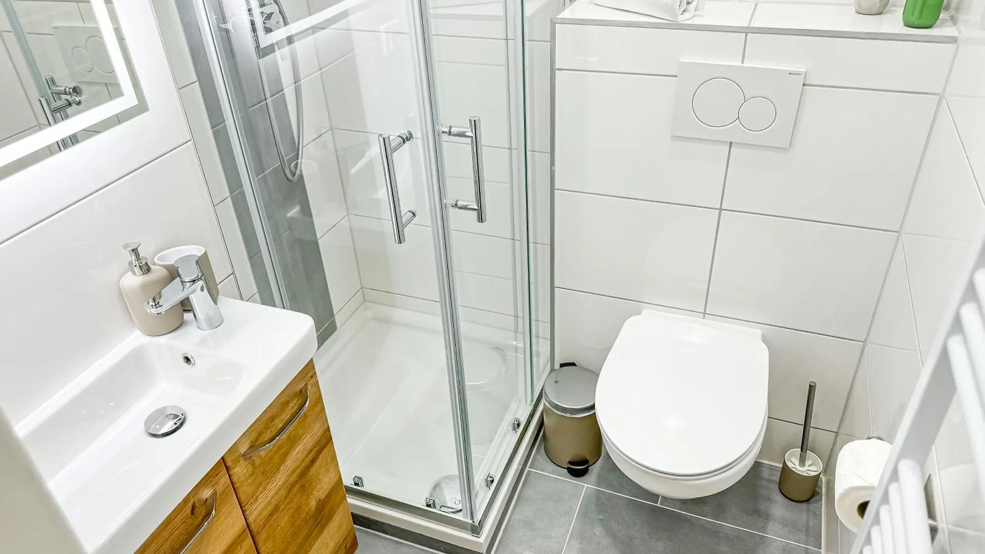Immostay S#6 - Ferienwohnung, Wifi & Free Parking Naehe Mercedes Benz Bremen